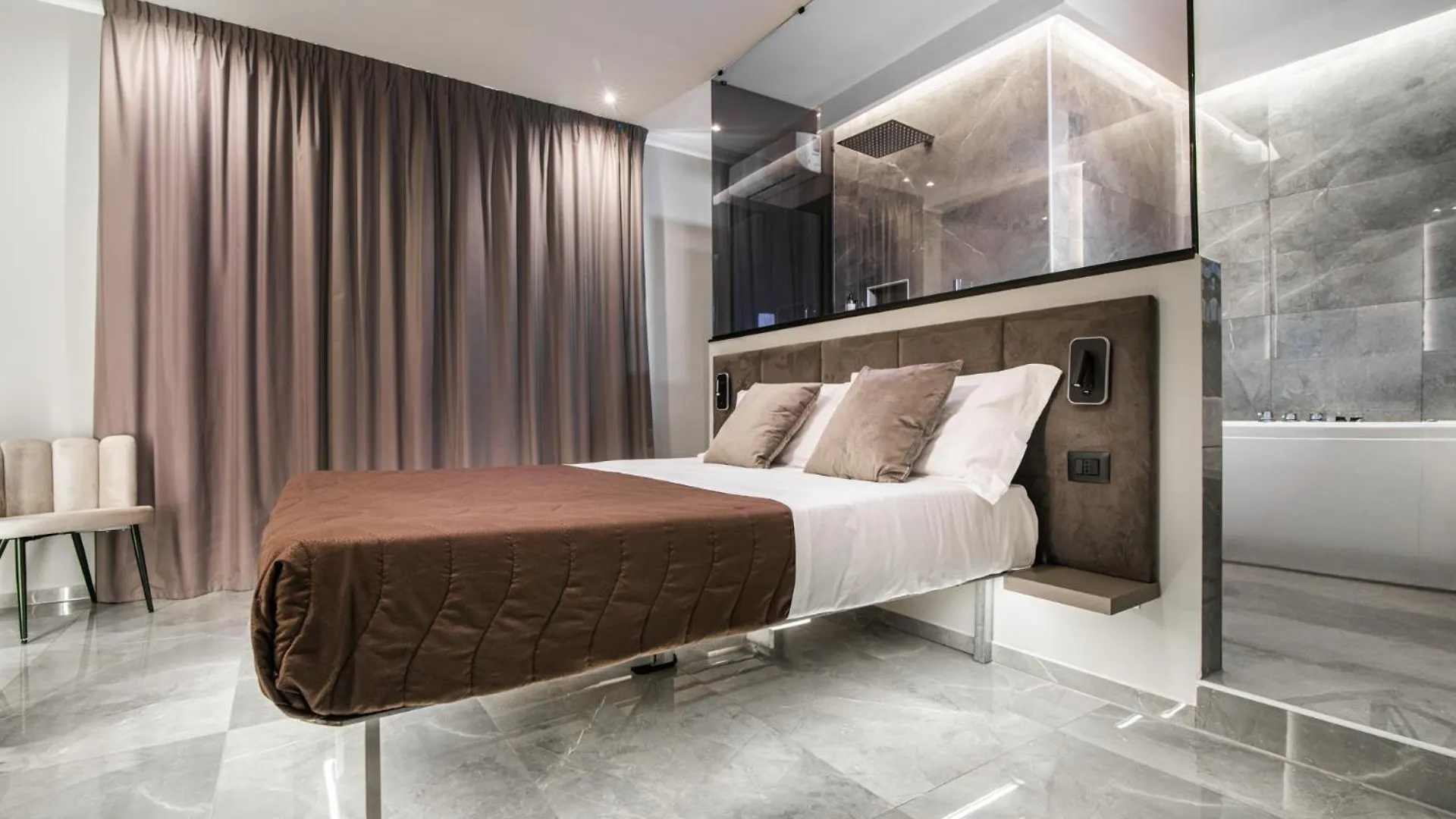 Guest house Karma6Rooms - In Sicilia Nel Centro Di Catania