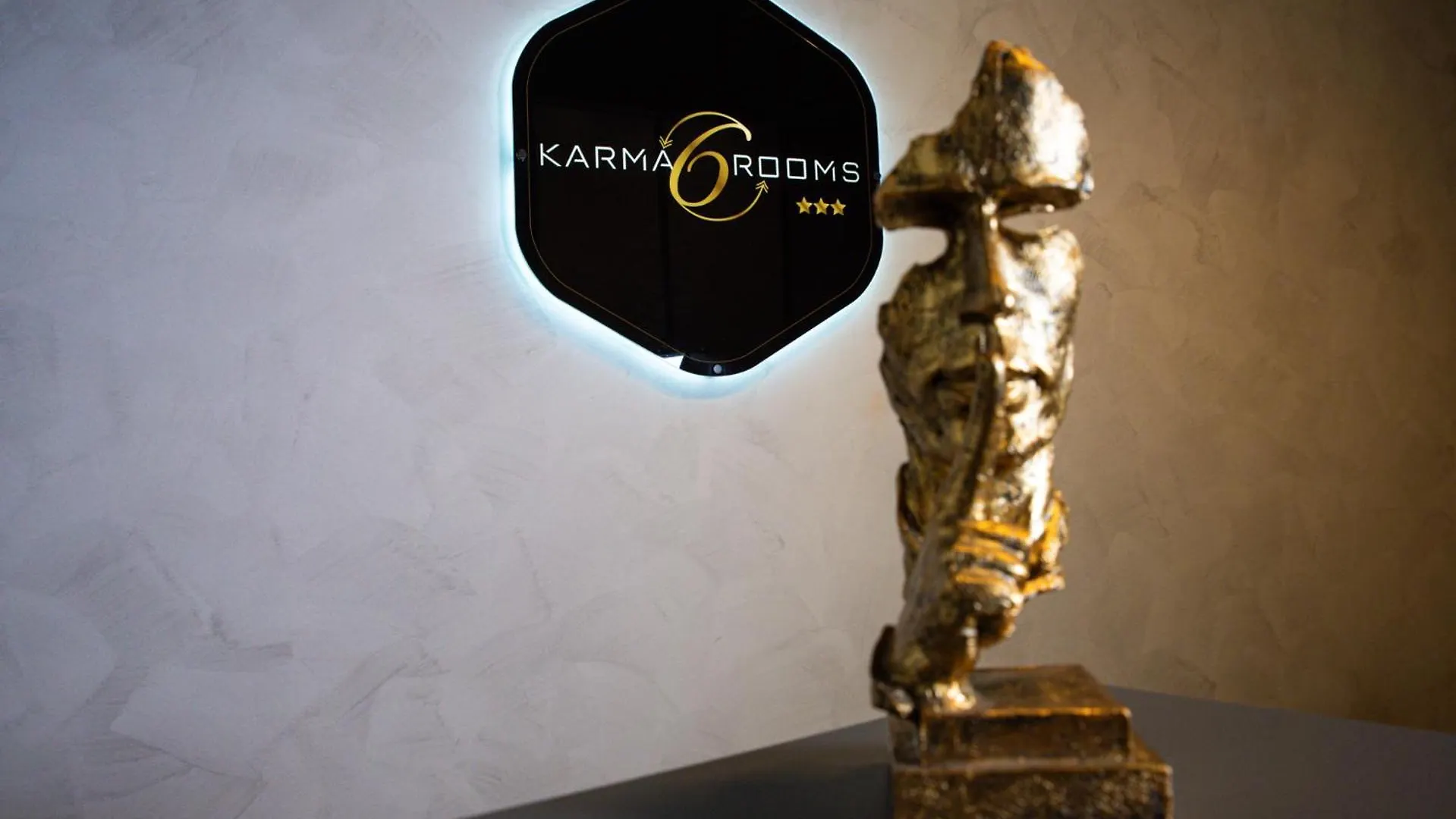 Guest house Karma6Rooms - In Sicilia Nel Centro Di Catania