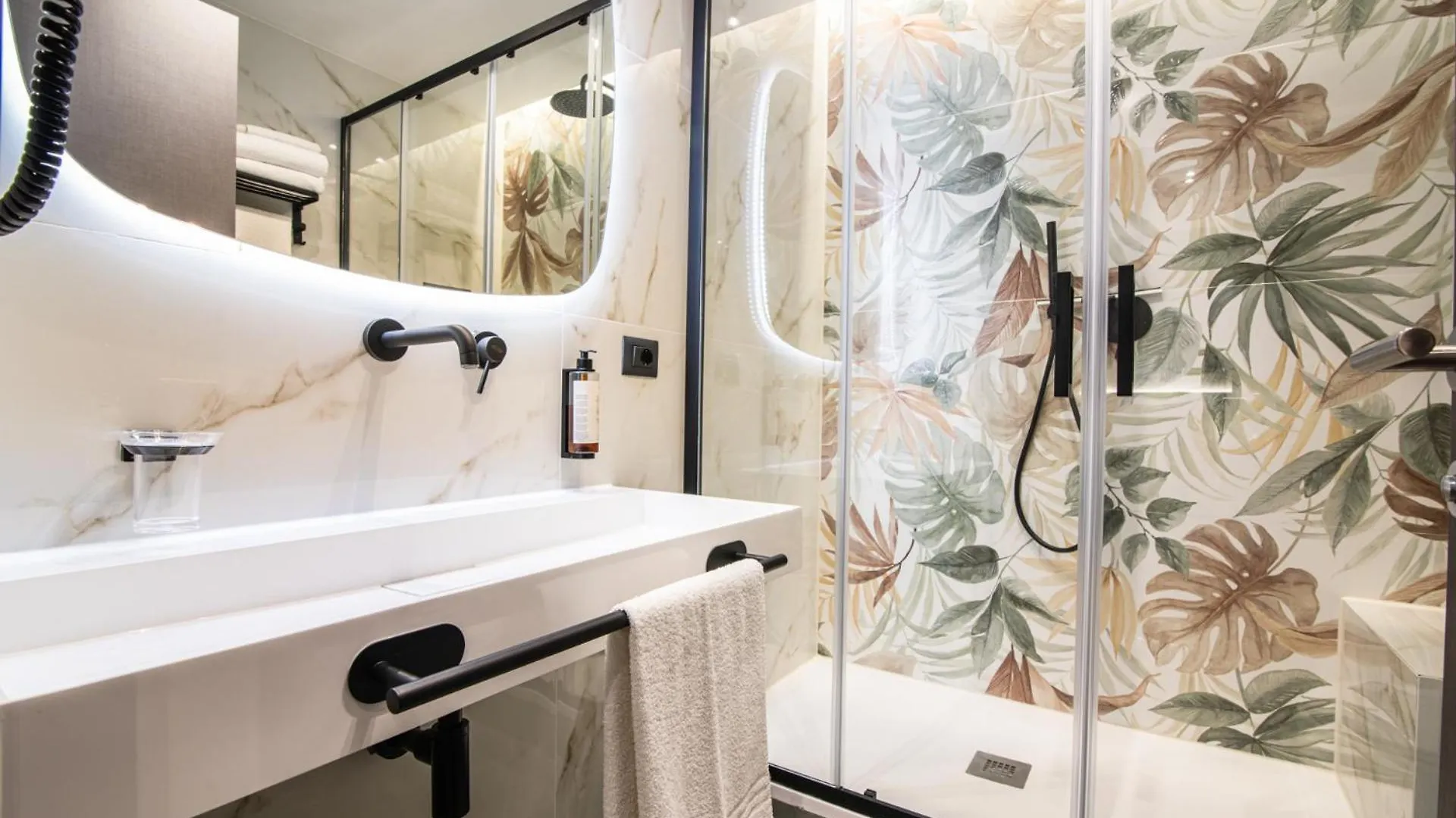 Karma6Rooms - In Sicilia Nel Centro Di Catania Guest house