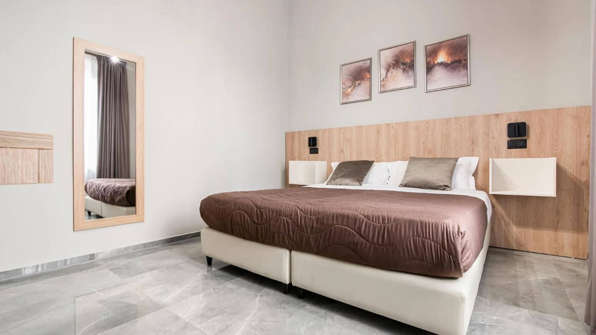 Guest house Karma6Rooms - In Sicilia Nel Centro Di Catania Italy