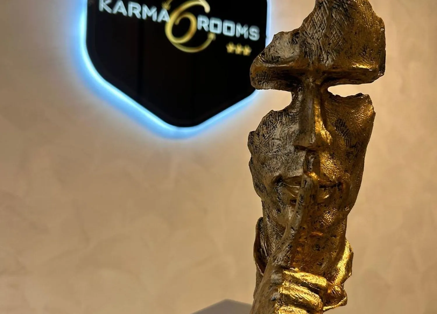 Guest house Karma6Rooms Catania Italy