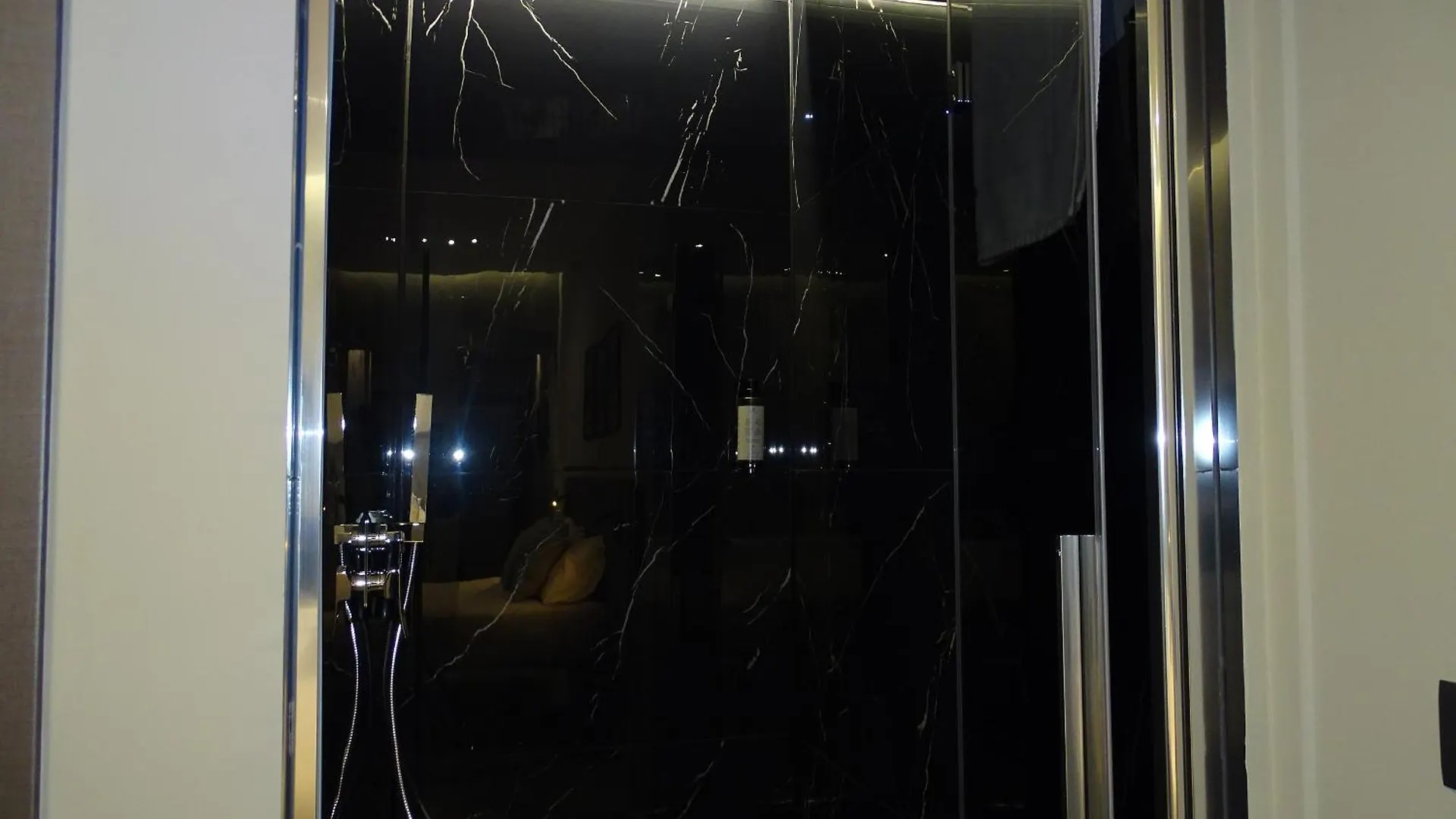 Karma6Rooms Catania